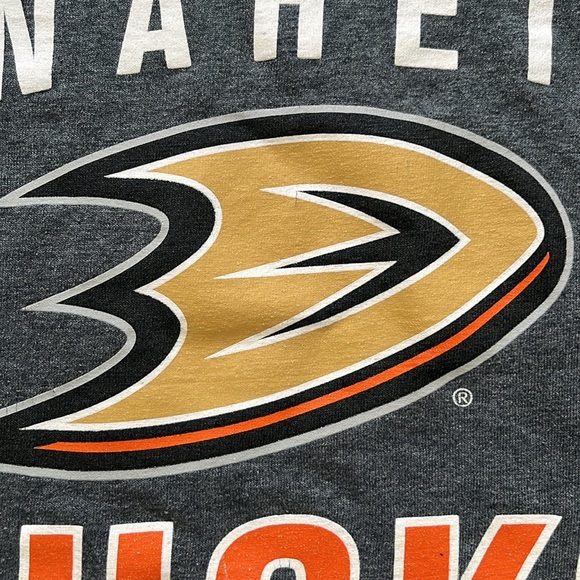 Melmarc Anaheim Ducks Hockey Gray T-shirt, Size XL, Sports Team NHL Club - Picture 3 of 10